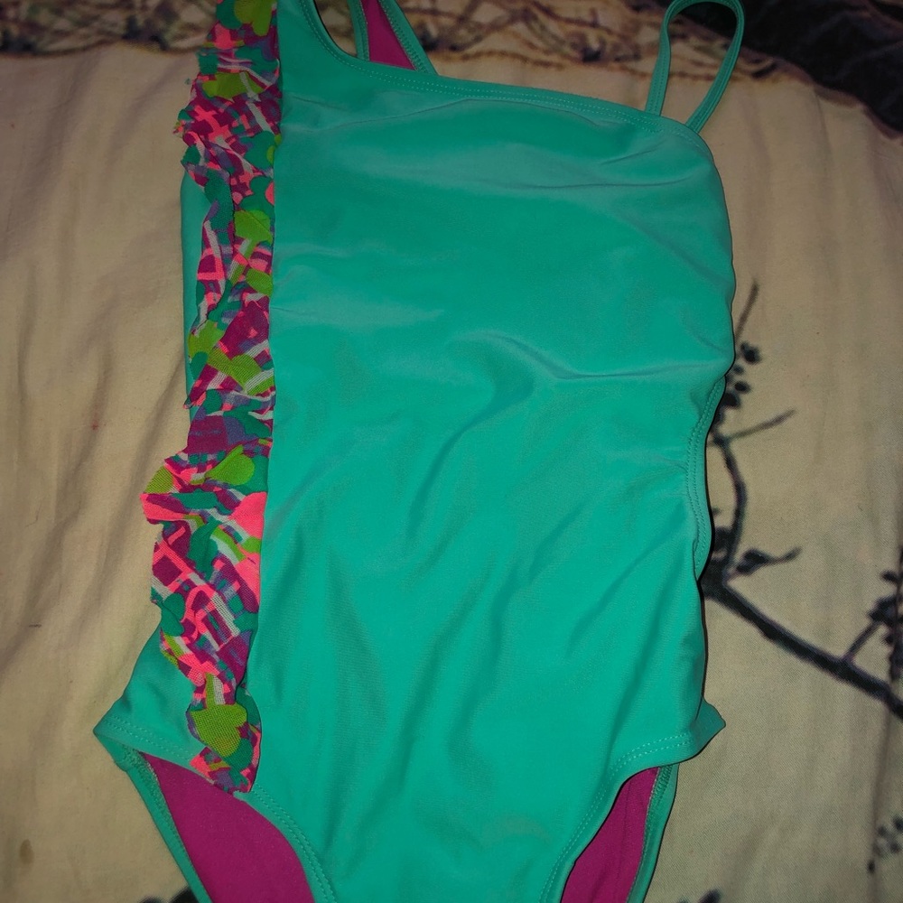 Swim suit